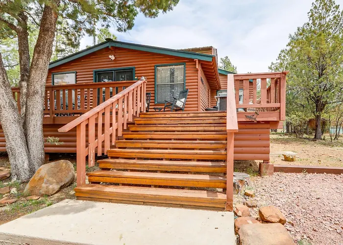 Holiday home Private Hot Tub & Fire Pit: Near Hiking