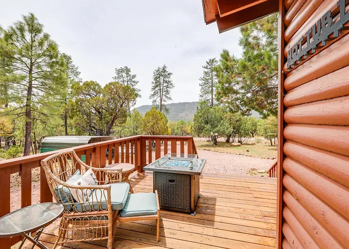 Private Hot Tub & Fire Pit: Near Hiking
